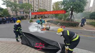 Πώς καταπολεμάτε μια πυρκαγιά υψηλής έντασης EV;