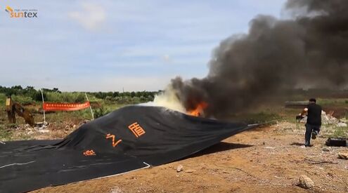Durable EV Car Fire Blanket with 550℃/1000℃ Thermal Resistance for Oxygen Deprivation and Easy Two-Person Deployment