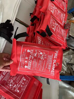High Temperature Resistance Large Size Portable Fire Blanket for Emergency and Welding Protection