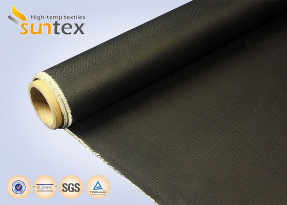 Fireproof Acrylic Coated Fiberglass Fabric with 550 Degree C Temperature Resistance and Easy to Sew and Cut for Welding Blankets